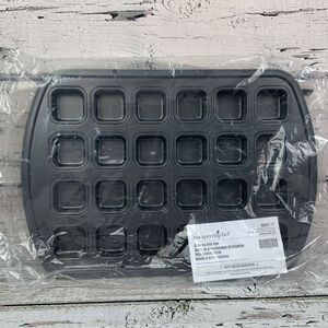 Pampered‎ Chef Brownie Bite Pan #100177 - Nonstick 24-Cup Mini Brownie Pan - NEW